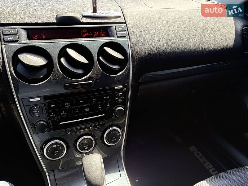 Лифтбек Mazda 6 2006 в Киеве