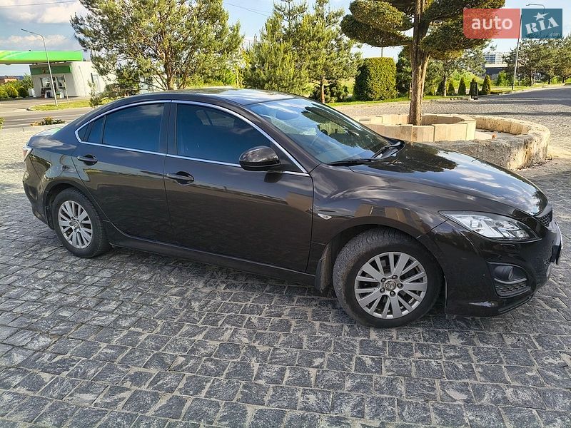 Седан Mazda 6 2011 в Львове
