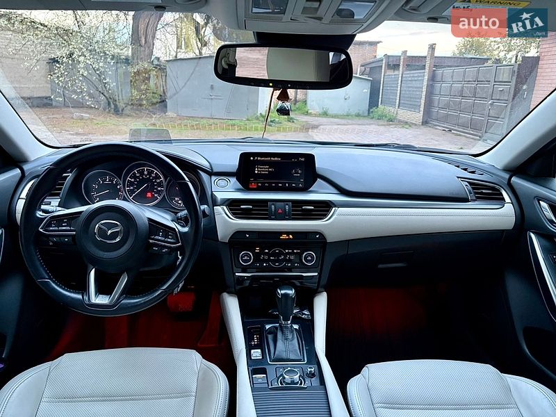 Седан Mazda 6 2017 в Харькове