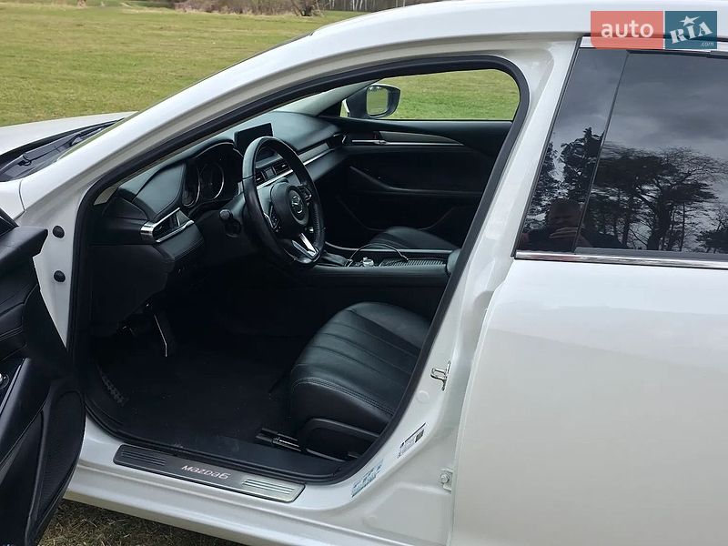 Седан Mazda 6 2021 в Хмельницком