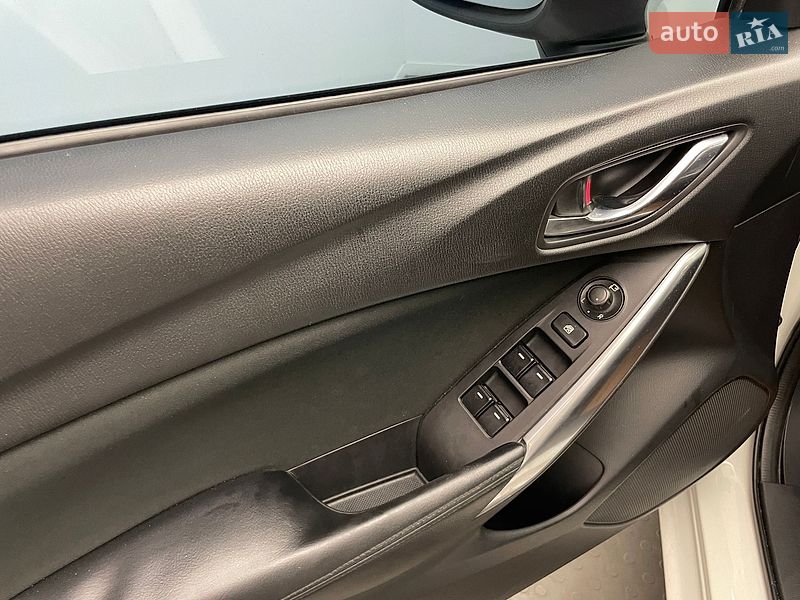 Седан Mazda 6 2014 в Києві