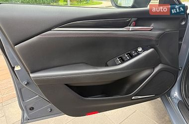 Седан Mazda 6 2020 в Киеве