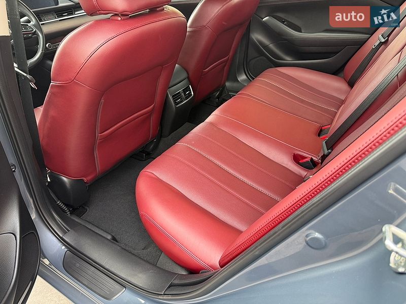 Седан Mazda 6 2020 в Киеве