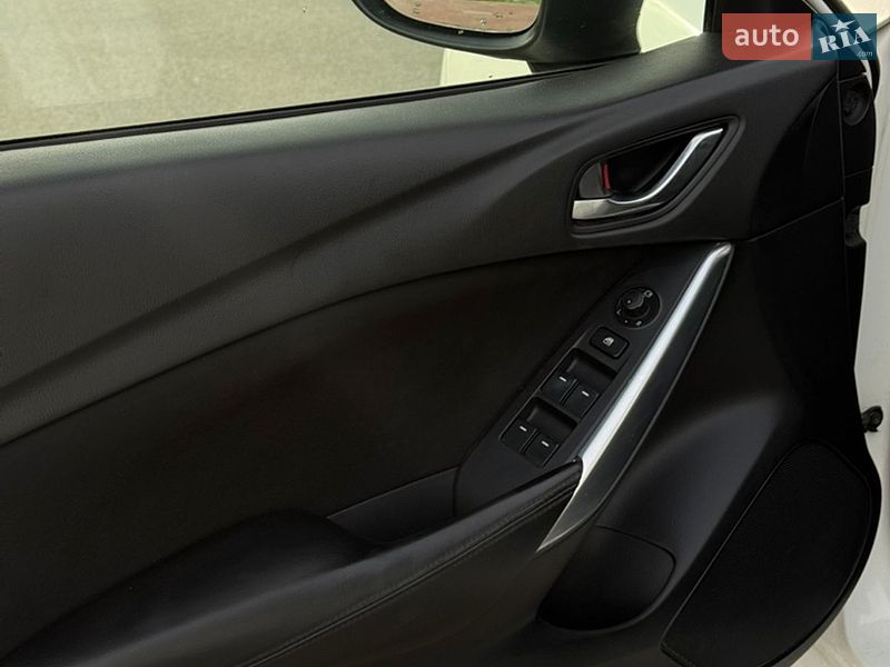 Седан Mazda 6 2012 в Белой Церкви