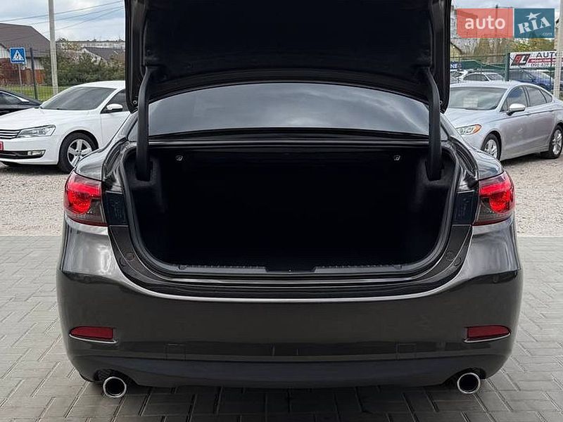 Седан Mazda 6 2017 в Кропивницком