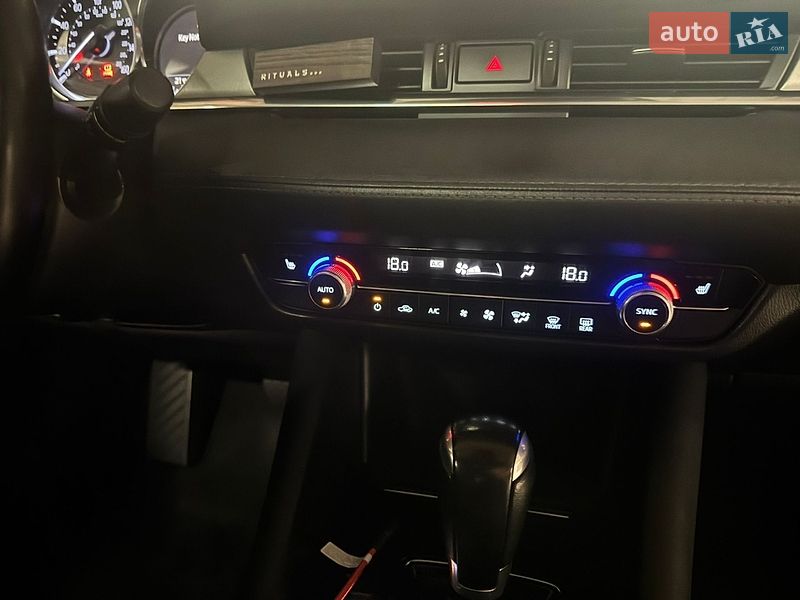 Седан Mazda 6 2021 в Львові