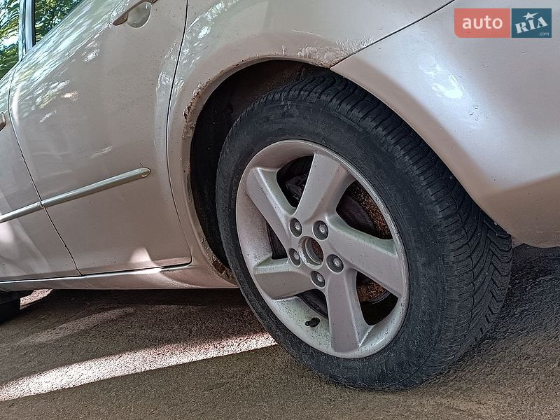 Седан Mazda 6 2003 в Черноморске