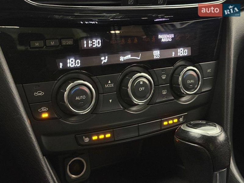 Седан Mazda 6 2012 в Киеве