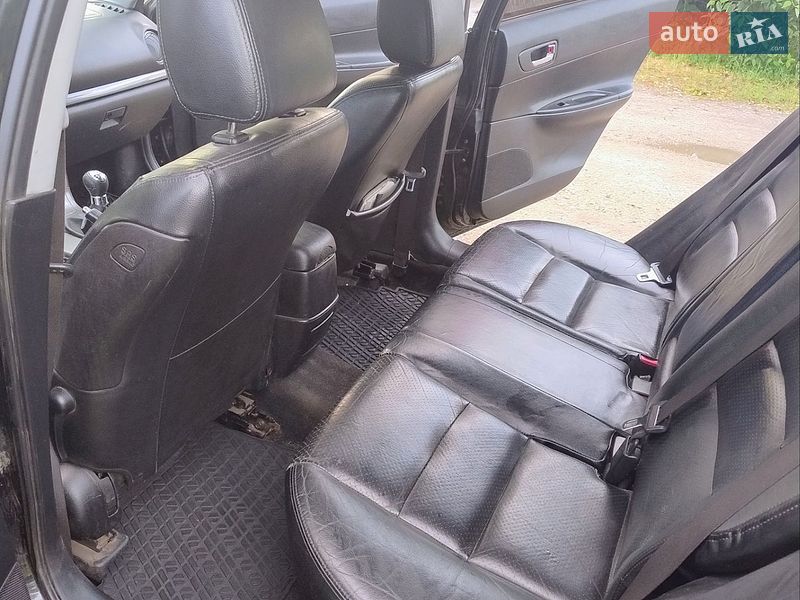 Універсал Mazda 6 2004 в Черкасах