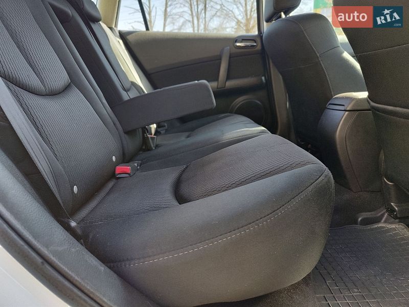 Универсал Mazda 6 2010 в Луцке