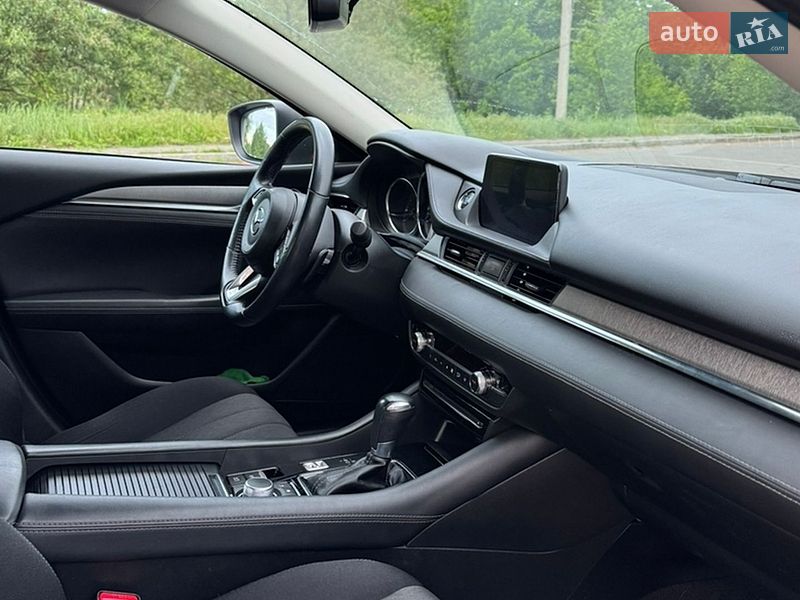 Седан Mazda 6 2018 в Киеве