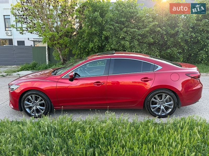 Седан Mazda 6 2016 в Южноукраїнську