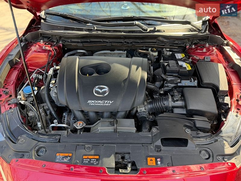 Седан Mazda 6 2016 в Южноукраїнську