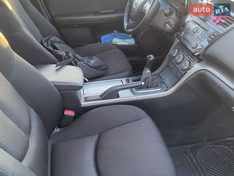 Седан Mazda 6 2012 в Львове