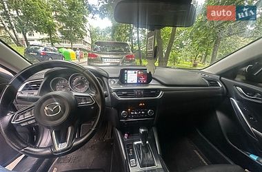 Седан Mazda 6 2016 в Киеве