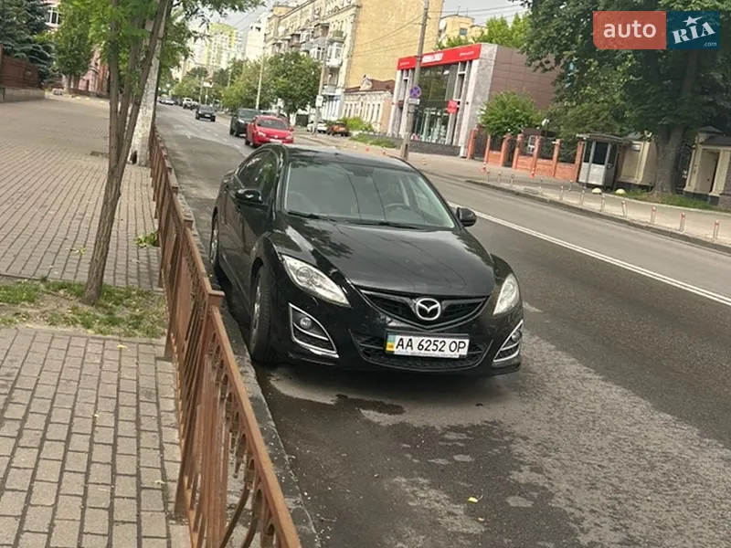Mazda 6