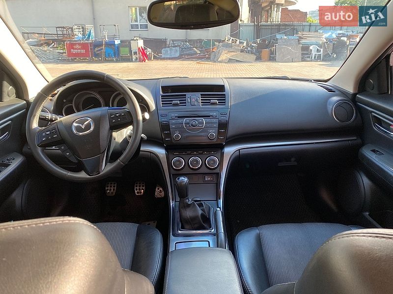 Лифтбек Mazda 6 2010 в Сумах