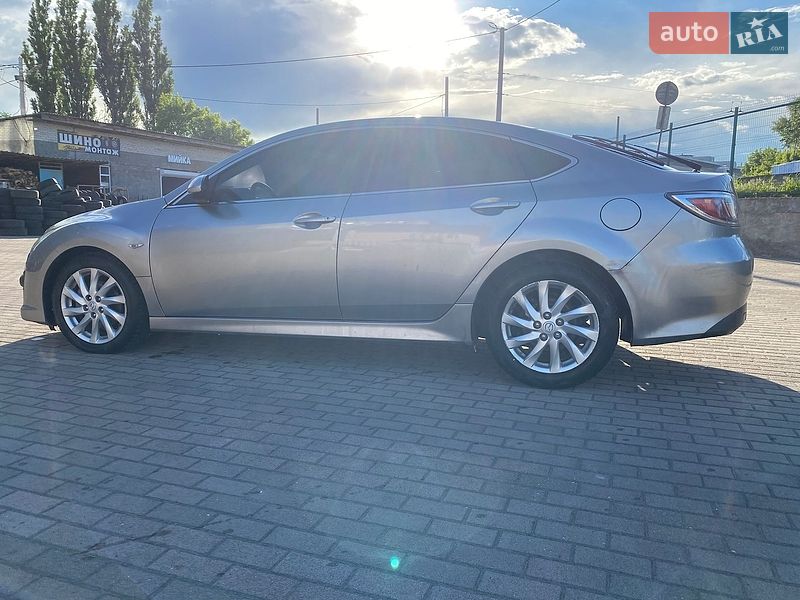 Лифтбек Mazda 6 2010 в Сумах