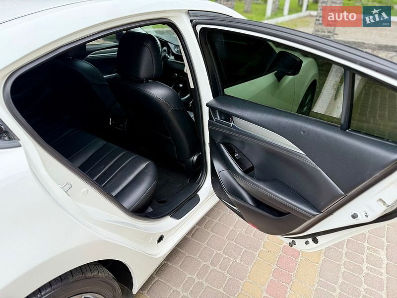 Седан Mazda 6 2018 в Києві