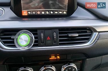 Седан Mazda 6 2014 в Дніпрі