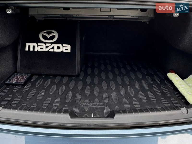 Седан Mazda 6 2013 в Киеве