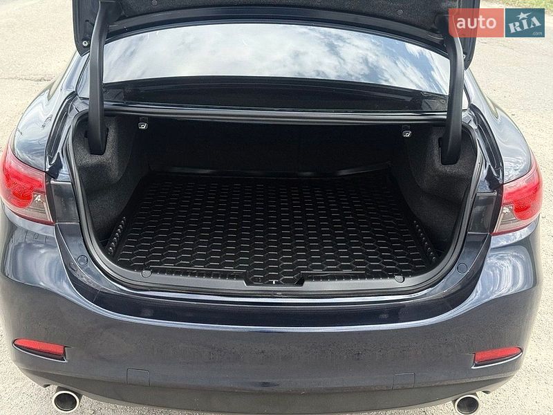 Седан Mazda 6 2015 в Запорожье