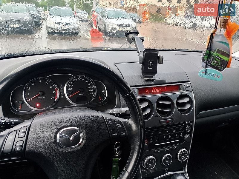 Седан Mazda 6 2007 в Вишневом