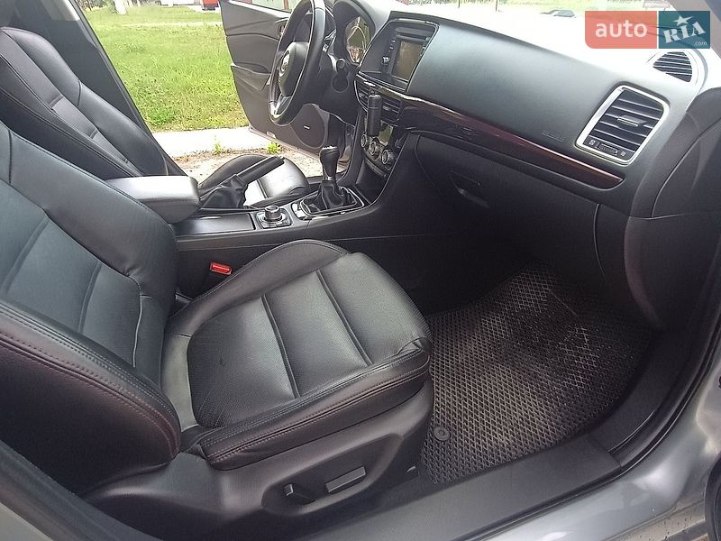 Седан Mazda 6 2013 в Львове