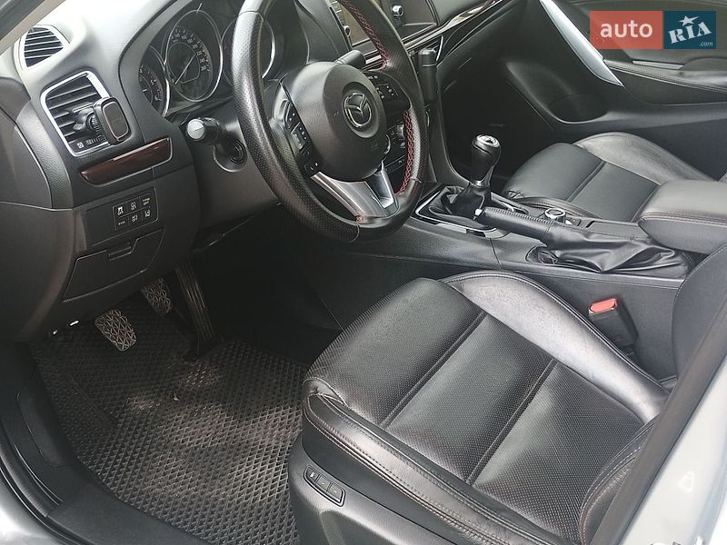 Седан Mazda 6 2013 в Львове