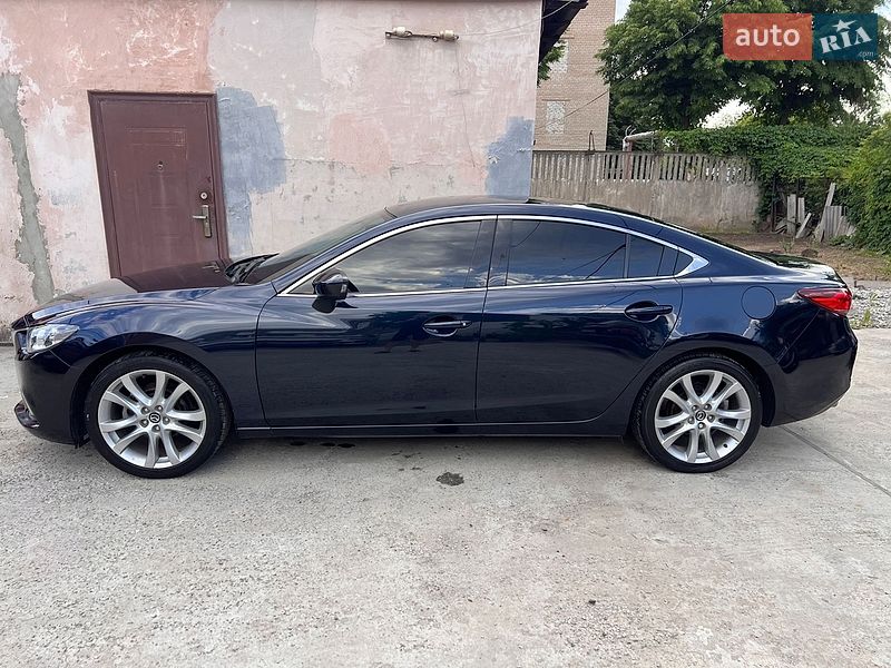 Седан Mazda 6 2014 в Кривом Роге
