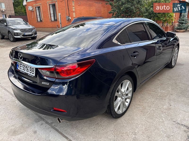 Седан Mazda 6 2014 в Кривом Роге