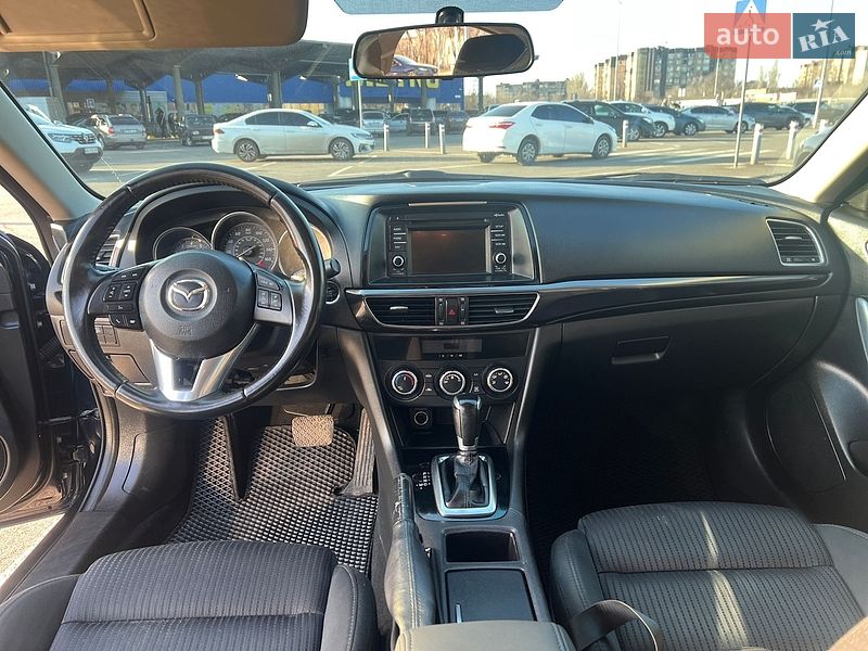 Седан Mazda 6 2014 в Кривом Роге