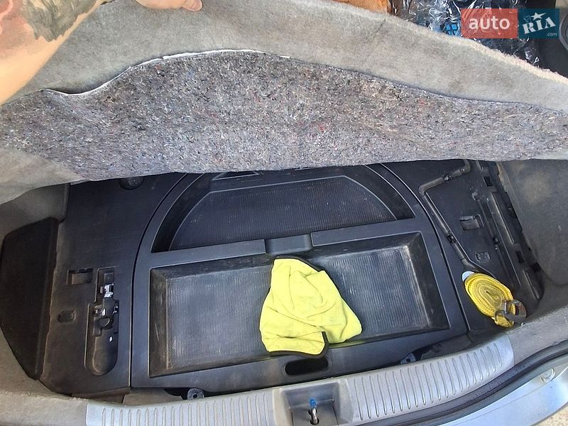 Лифтбек Mazda 6 2003 в Луцке