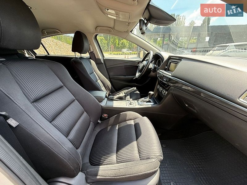Седан Mazda 6 2014 в Виннице
