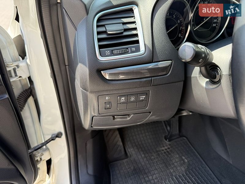 Седан Mazda 6 2014 в Виннице