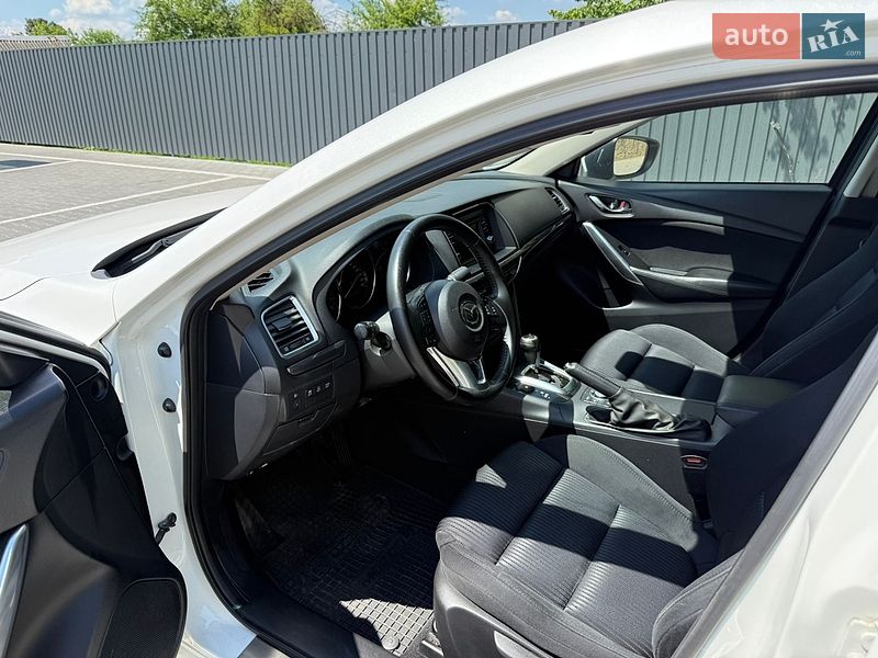 Седан Mazda 6 2014 в Виннице
