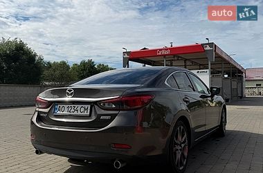 Седан Mazda 6 2016 в Ужгороді