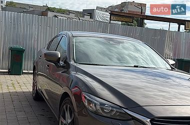 Седан Mazda 6 2016 в Ужгороді