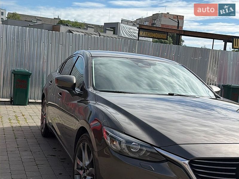 Седан Mazda 6 2016 в Ужгороді
