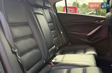 Седан Mazda 6 2016 в Ужгороді