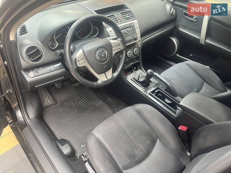 Седан Mazda 6 2008 в Бучі