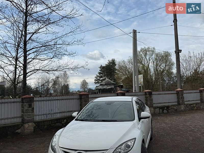 Лифтбек Mazda 6 2011 в Житомире