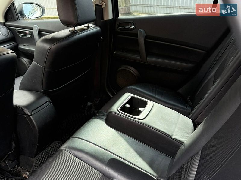 Лифтбек Mazda 6 2011 в Житомире