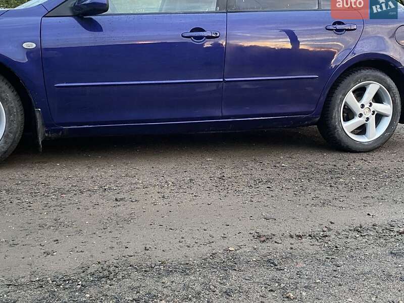 Лифтбек Mazda 6 2004 в Ровно