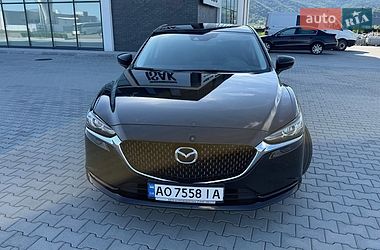 Седан Mazda 6 2018 в Хусте