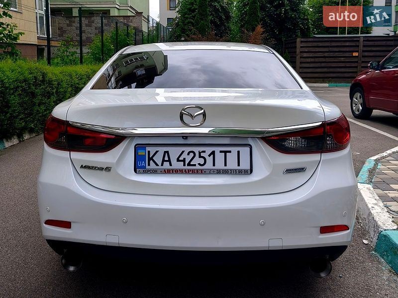 Седан Mazda 6 2013 в Киеве