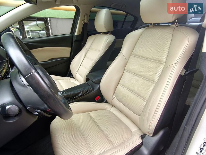 Седан Mazda 6 2013 в Киеве