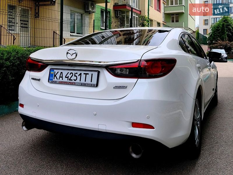 Седан Mazda 6 2013 в Киеве