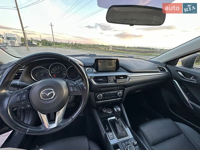 Седан Mazda 6 2016 в Полтаве