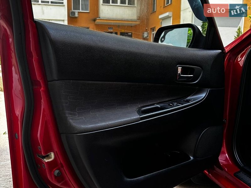 Седан Mazda 6 2004 в Одесі